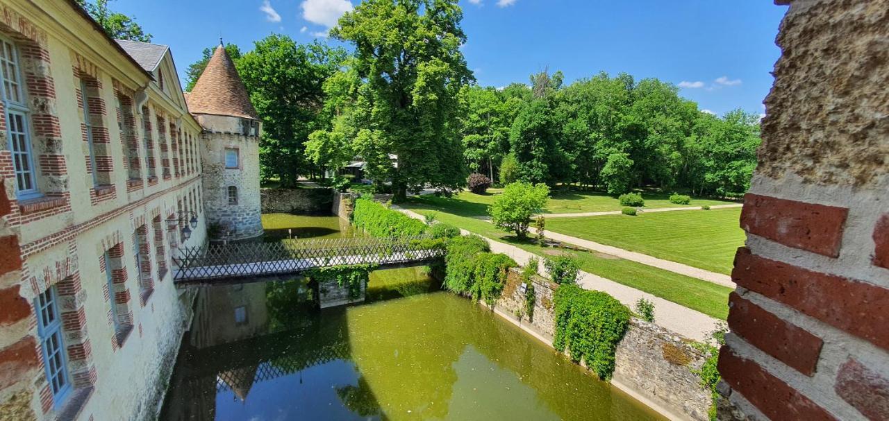 Chateau De La Cour Senlisse Esterno foto